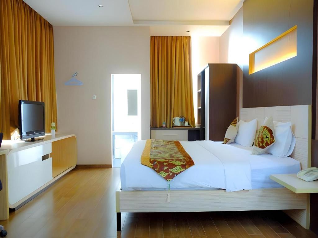 Lotus Hotel Subang Exterior foto